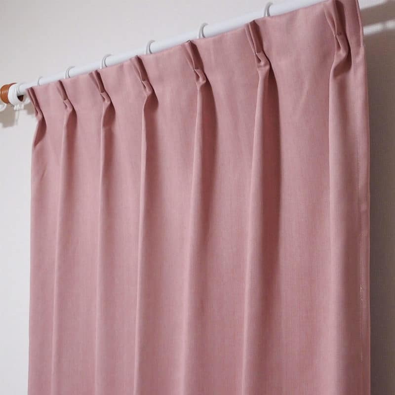 既製カーテン なめらか無地調 1級遮光カーテン マキシム ピンク